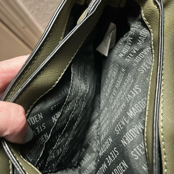 steve madden crossbody handbag - Picture 8 of 8